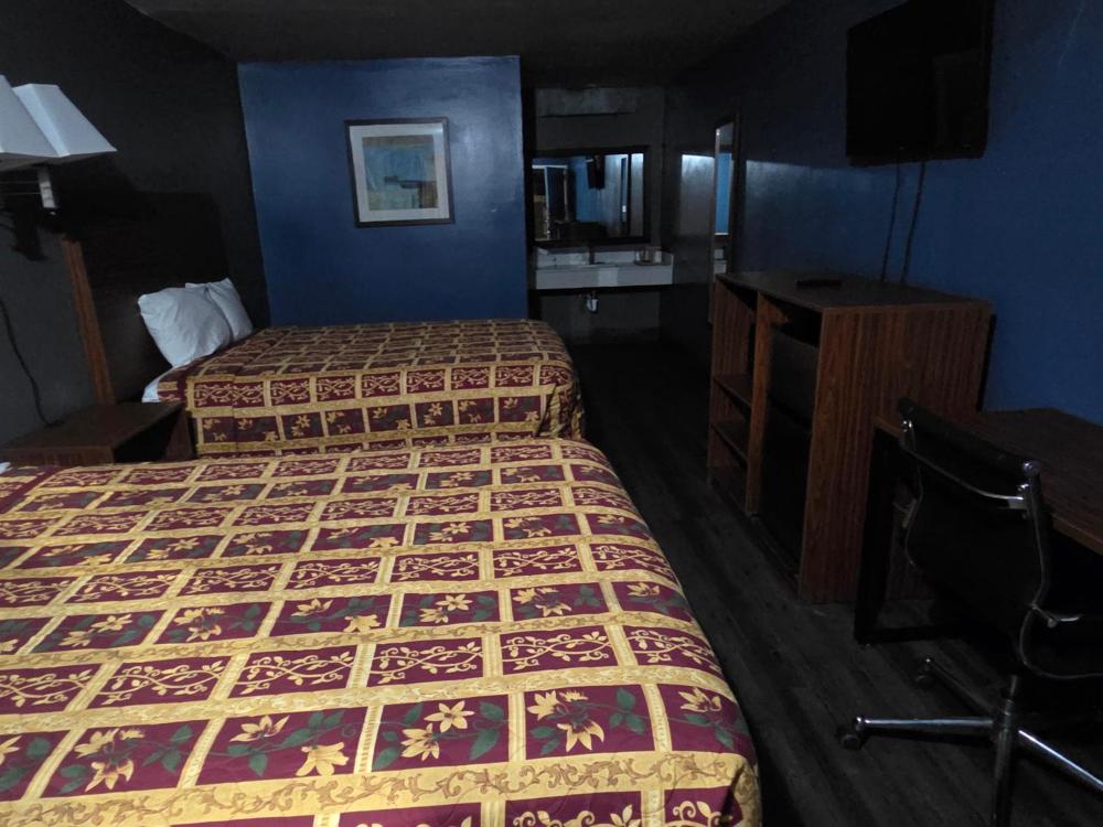 Budget Double Room interior